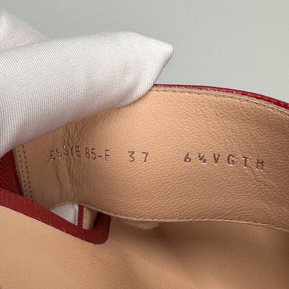 NIB Bally JESSYE 85 Pumps Size 37 - Picture 9 of 10